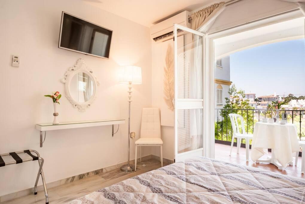אסטפונה Apartamento Con Piscina Cerca Del Golf En Atalaya - Atalaya Del Golf 31 מראה חיצוני תמונה